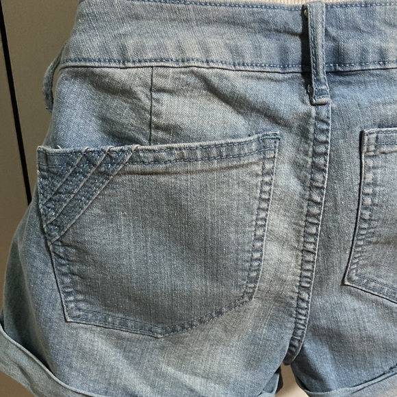 Forever 21 Premium Denim Shorty Shorts Blue Jeans Womens Size 26 - Picture 15 of 16